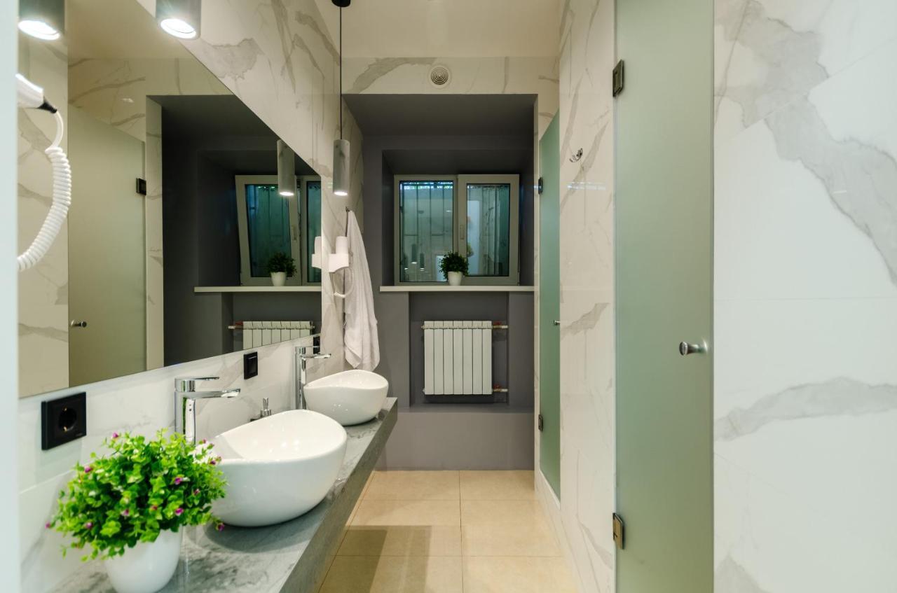 Underground Hostel 基輔 外观 照片